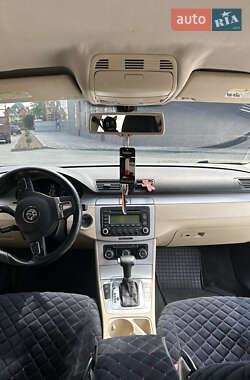 Купе Volkswagen CC / Passat CC 2008 в 