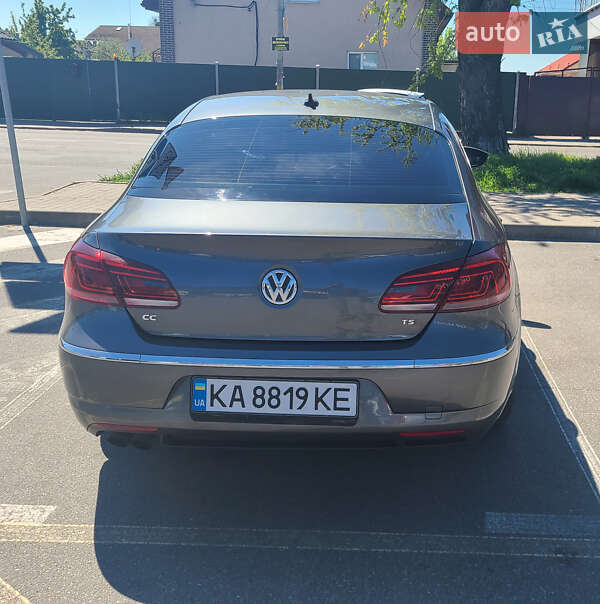Купе Volkswagen CC / Passat CC 2016 в Киеве