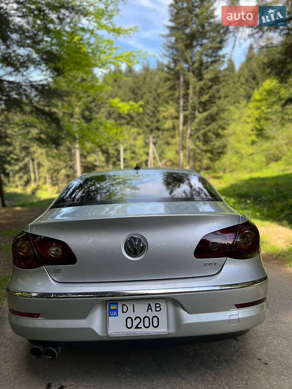 Купе Volkswagen CC / Passat CC 2010 в Львові