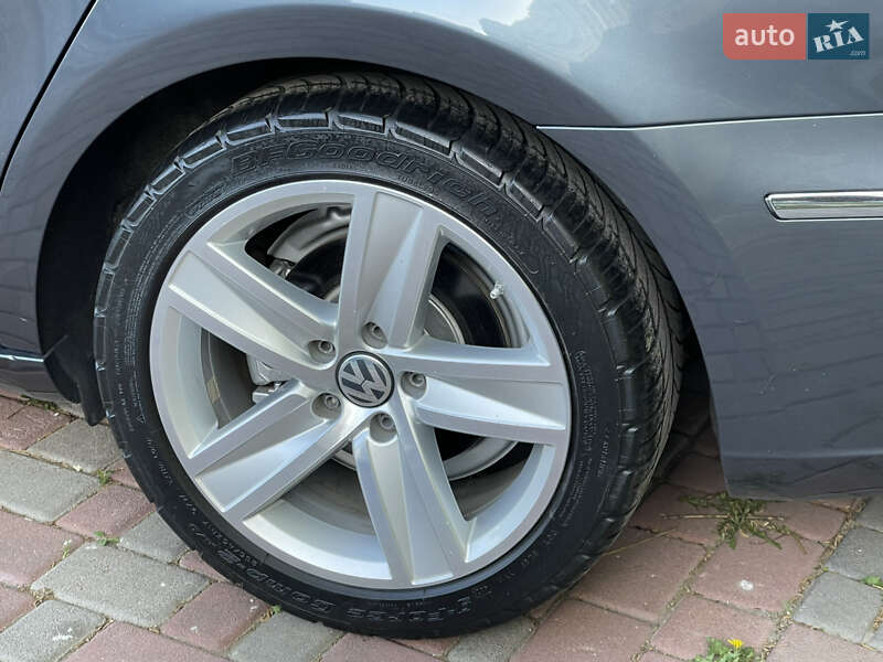 Купе Volkswagen CC / Passat CC 2014 в Ровно