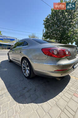 Купе Volkswagen CC / Passat CC 2010 в 