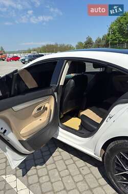 Купе Volkswagen CC / Passat CC 2012 в 