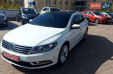 Купе Volkswagen CC / Passat CC 2015 в Києві