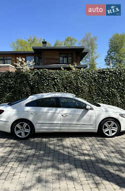 Купе Volkswagen CC / Passat CC 2012 в 