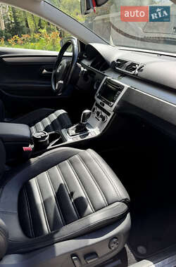 Купе Volkswagen CC / Passat CC 2012 в 