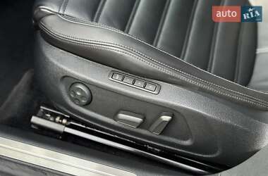 Купе Volkswagen CC / Passat CC 2014 в 