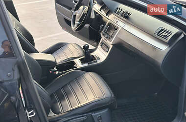 Купе Volkswagen CC / Passat CC 2009 в 