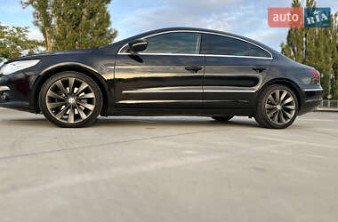 Купе Volkswagen CC / Passat CC 2009 в 
