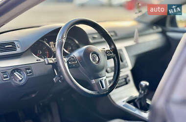 Купе Volkswagen CC / Passat CC 2009 в 