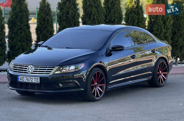 Купе Volkswagen CC / Passat CC 2013 в Києві