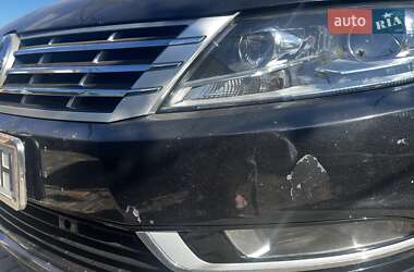Седан Volkswagen CC / Passat CC 2013 в 