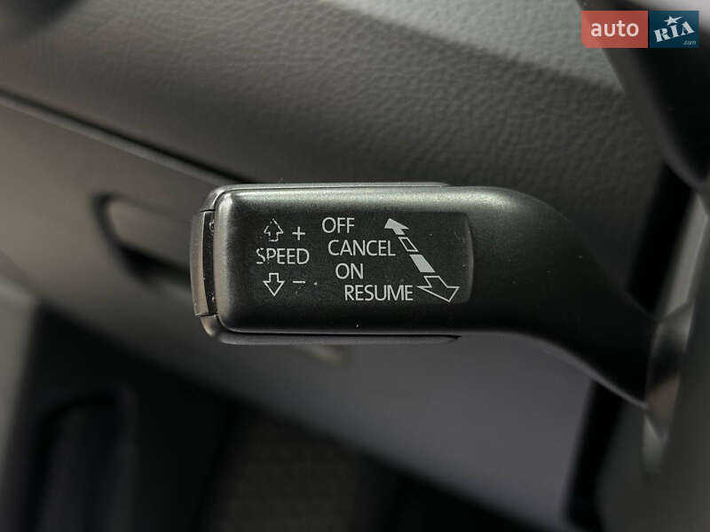 Купе Volkswagen CC / Passat CC 2013 в Киеве