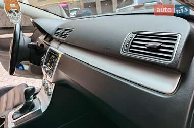 Купе Volkswagen CC / Passat CC 2015 в 