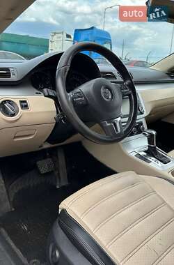 Купе Volkswagen CC / Passat CC 2010 в 