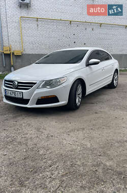 Купе Volkswagen CC / Passat CC 2010 в Чернигове
