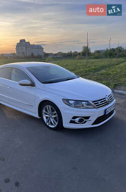 Купе Volkswagen CC / Passat CC 2013 в 