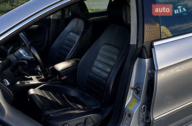 Купе Volkswagen CC / Passat CC 2010 в 