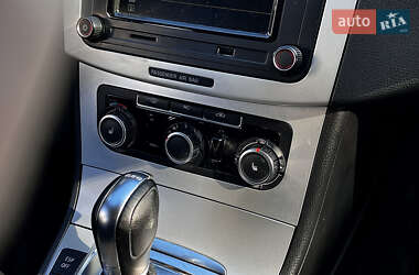 Купе Volkswagen CC / Passat CC 2010 в 