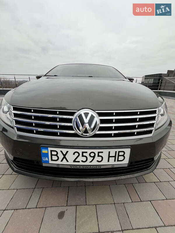 Купе Volkswagen CC / Passat CC 2012 в 