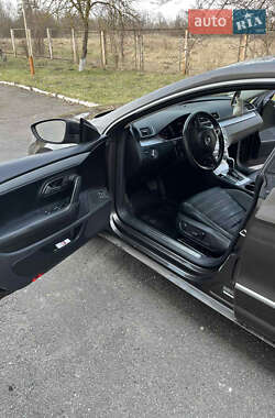 Купе Volkswagen CC / Passat CC 2012 в 