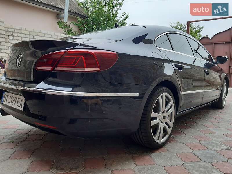 Купе Volkswagen CC / Passat CC 2012 в Херсоне