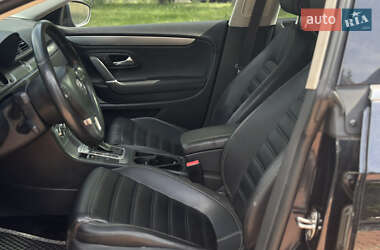 Купе Volkswagen CC / Passat CC 2012 в 
