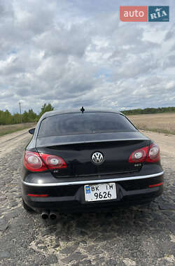 Купе Volkswagen CC / Passat CC 2012 в 