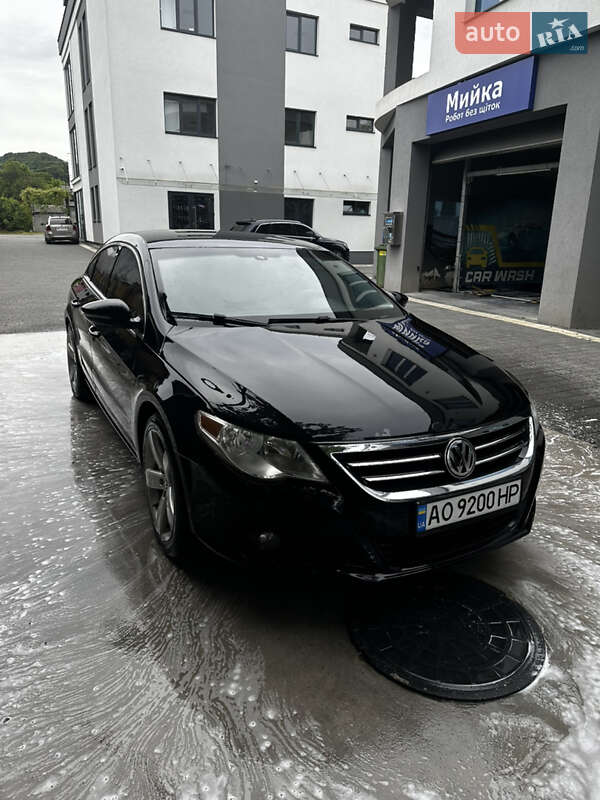 Купе Volkswagen CC / Passat CC 2010 в Тячеве