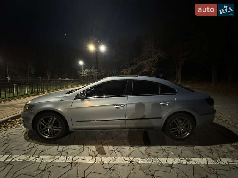 Купе Volkswagen CC / Passat CC 2009 в Тернополе