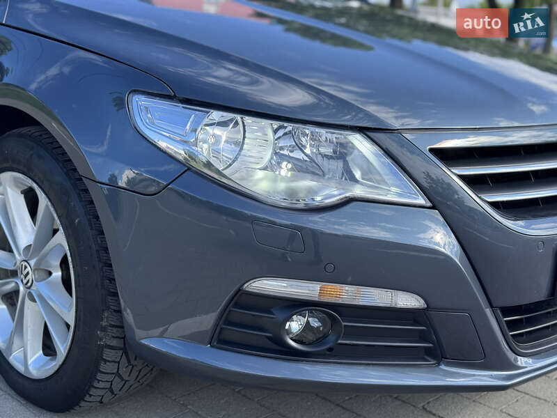 Купе Volkswagen CC / Passat CC 2012 в Хмельницком