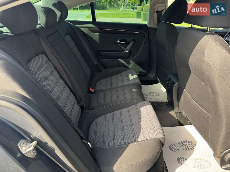 Купе Volkswagen CC / Passat CC 2012 в Хмельницком