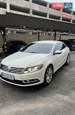 Купе Volkswagen CC / Passat CC 2012 в 