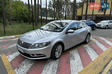 Купе Volkswagen CC / Passat CC 2012 в Буче