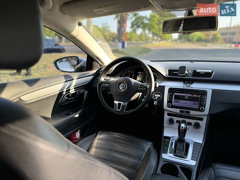 Купе Volkswagen CC / Passat CC 2012 в Харькове фото 10 Купе Volkswagen CC / Passat CC 2012 в Харькове
