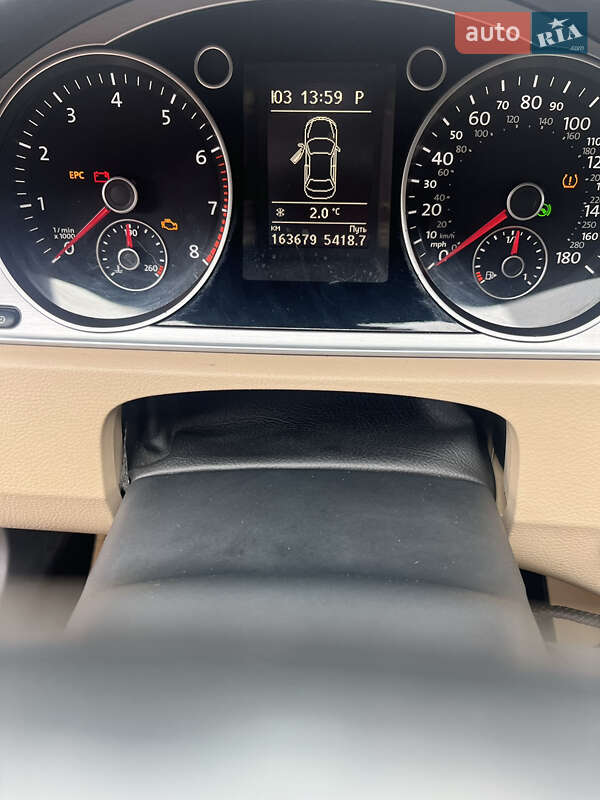 Купе Volkswagen CC / Passat CC 2014 в Черновцах