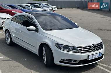 Купе Volkswagen CC / Passat CC 2015 в 