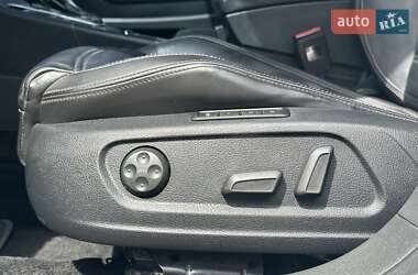 Купе Volkswagen CC / Passat CC 2015 в 
