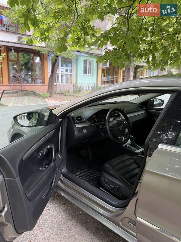 Купе Volkswagen CC / Passat CC 2011 в Одесі