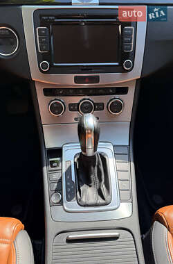Купе Volkswagen CC / Passat CC 2012 в 