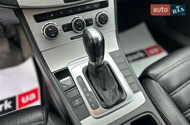 Купе Volkswagen CC / Passat CC 2012 в 