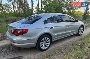 Купе Volkswagen CC / Passat CC 2010 в 