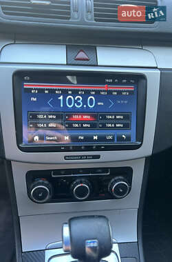 Купе Volkswagen CC / Passat CC 2010 в 
