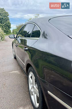 Купе Volkswagen CC / Passat CC 2010 в 