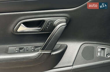 Купе Volkswagen CC / Passat CC 2012 в 