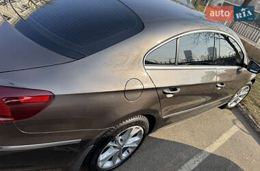 Купе Volkswagen CC / Passat CC 2013 в 