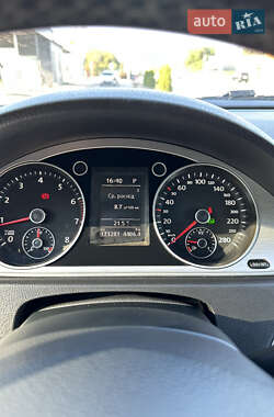 Купе Volkswagen CC / Passat CC 2012 в 