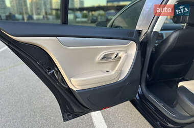 Купе Volkswagen CC / Passat CC 2013 в 