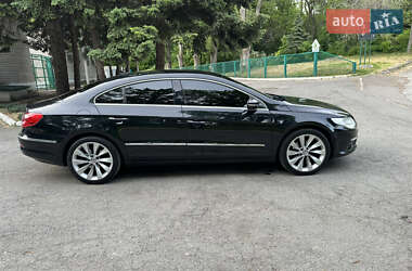 Купе Volkswagen CC / Passat CC 2009 в 
