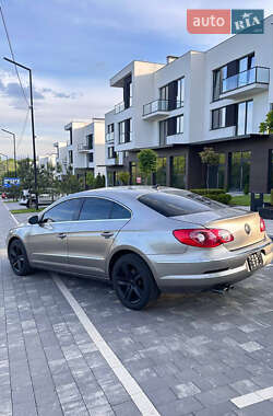 Купе Volkswagen CC / Passat CC 2010 в 