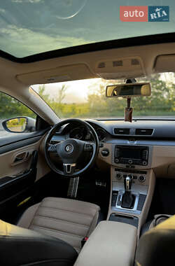 Купе Volkswagen CC / Passat CC 2012 в 